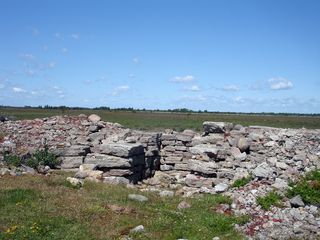 Triberga borg, land